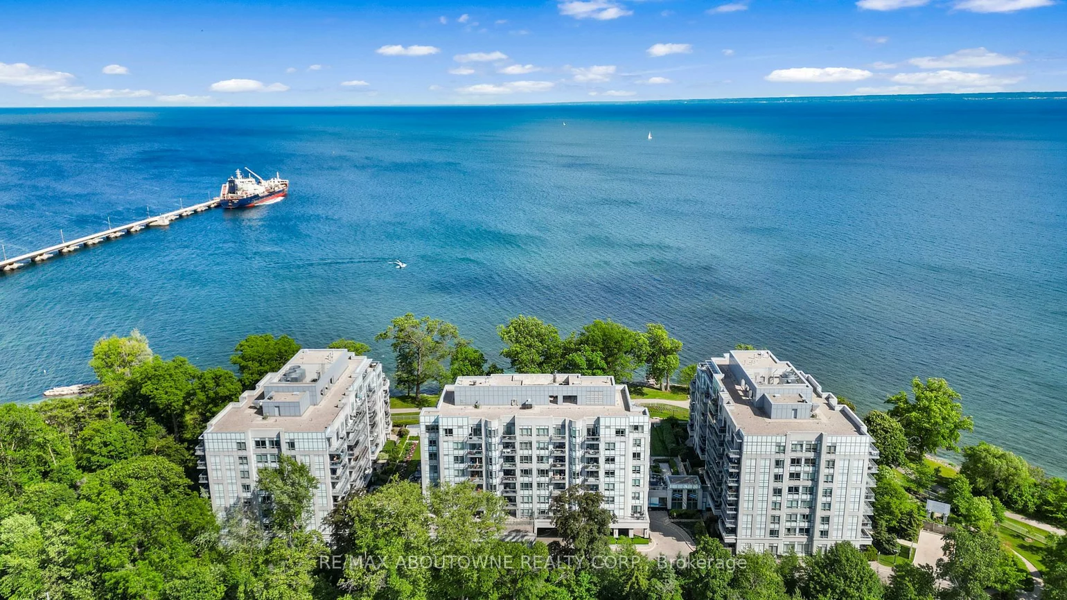 3500, Lakeshore, 1001 - BR Bronte, Oakville