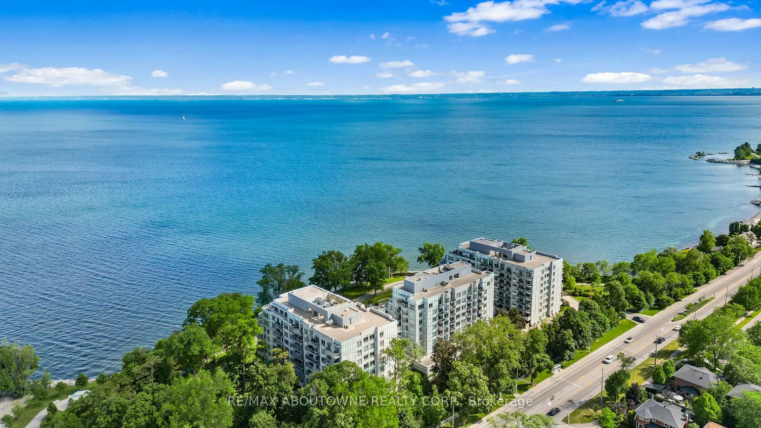 3500, Lakeshore, 1001 - BR Bronte, Oakville
