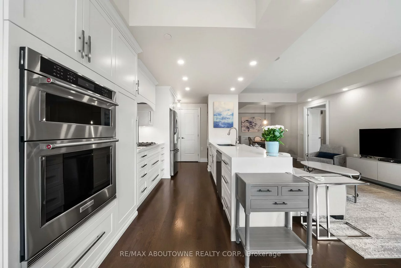 3500, Lakeshore, 1001 - BR Bronte, Oakville