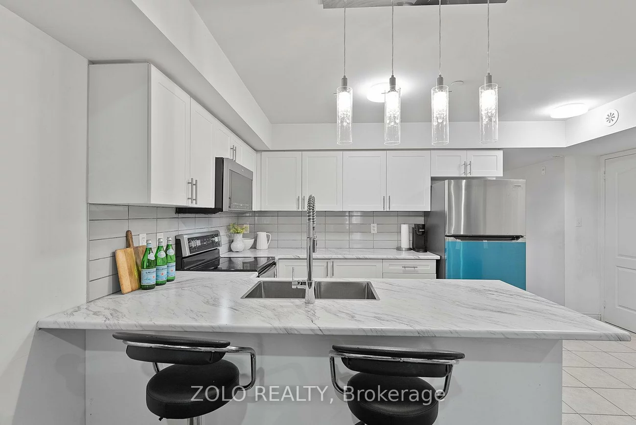51, Hays, 1015 - RO River Oaks, Oakville