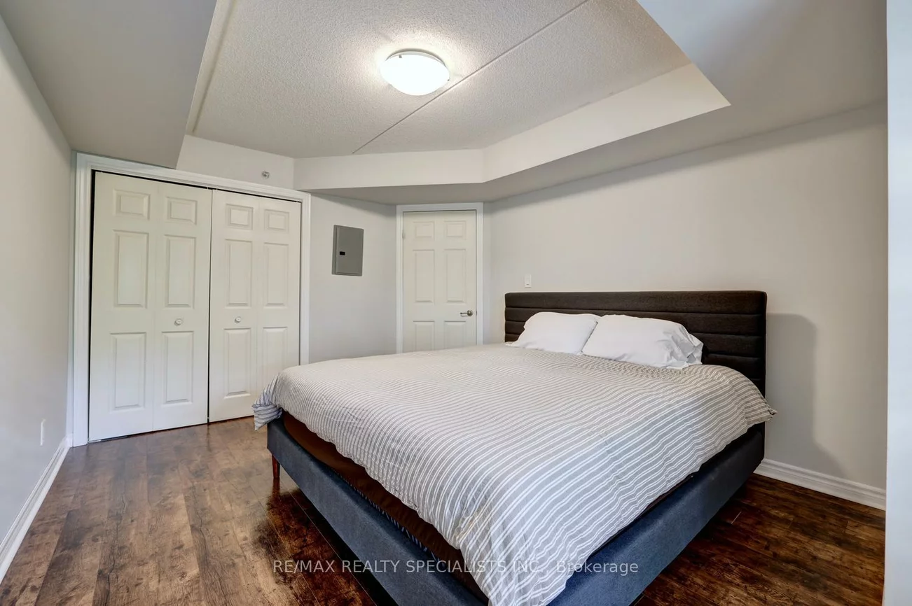 1490, Bishops, 1007 - GA Glen Abbey, Oakville