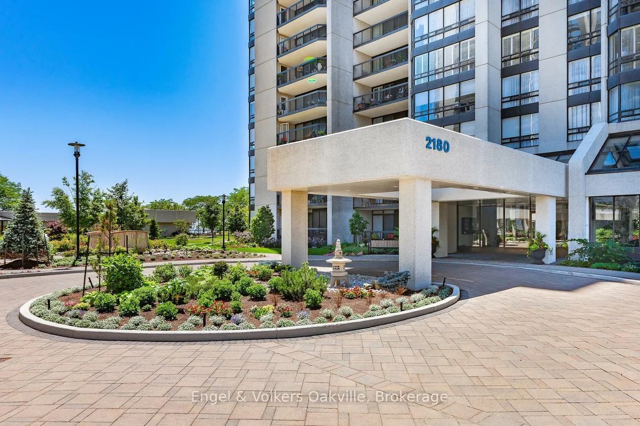 2180, Marine, 1001 - BR Bronte, Oakville