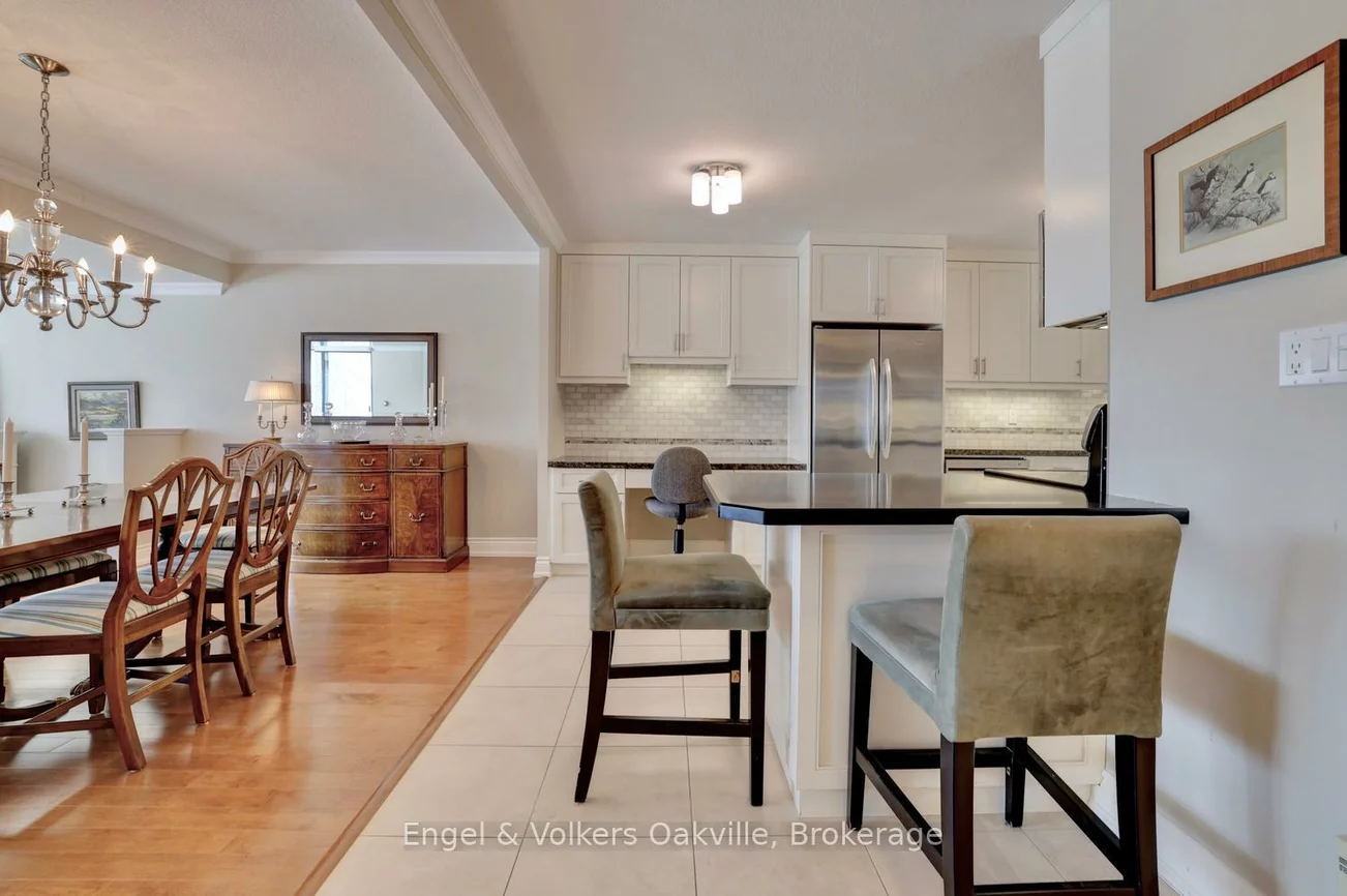 2180, Marine, 1001 - BR Bronte, Oakville