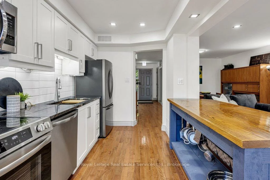 2314, Marine, 1001 - BR Bronte, Oakville