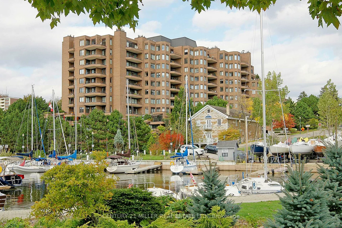 100, Lakeshore, 1013 - OO Old Oakville, Oakville