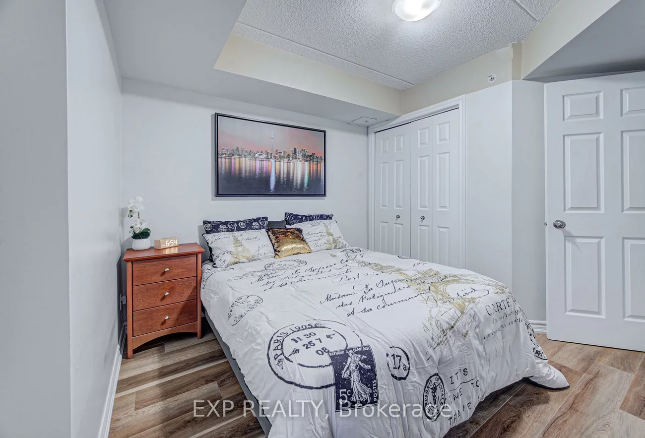 1490, Bishops, 1007 - GA Glen Abbey, Oakville