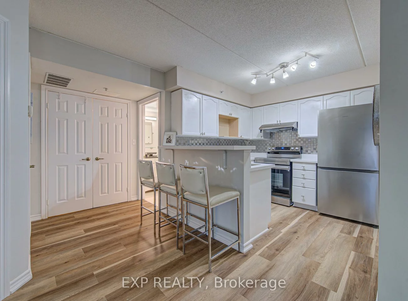 1490, Bishops, 1007 - GA Glen Abbey, Oakville