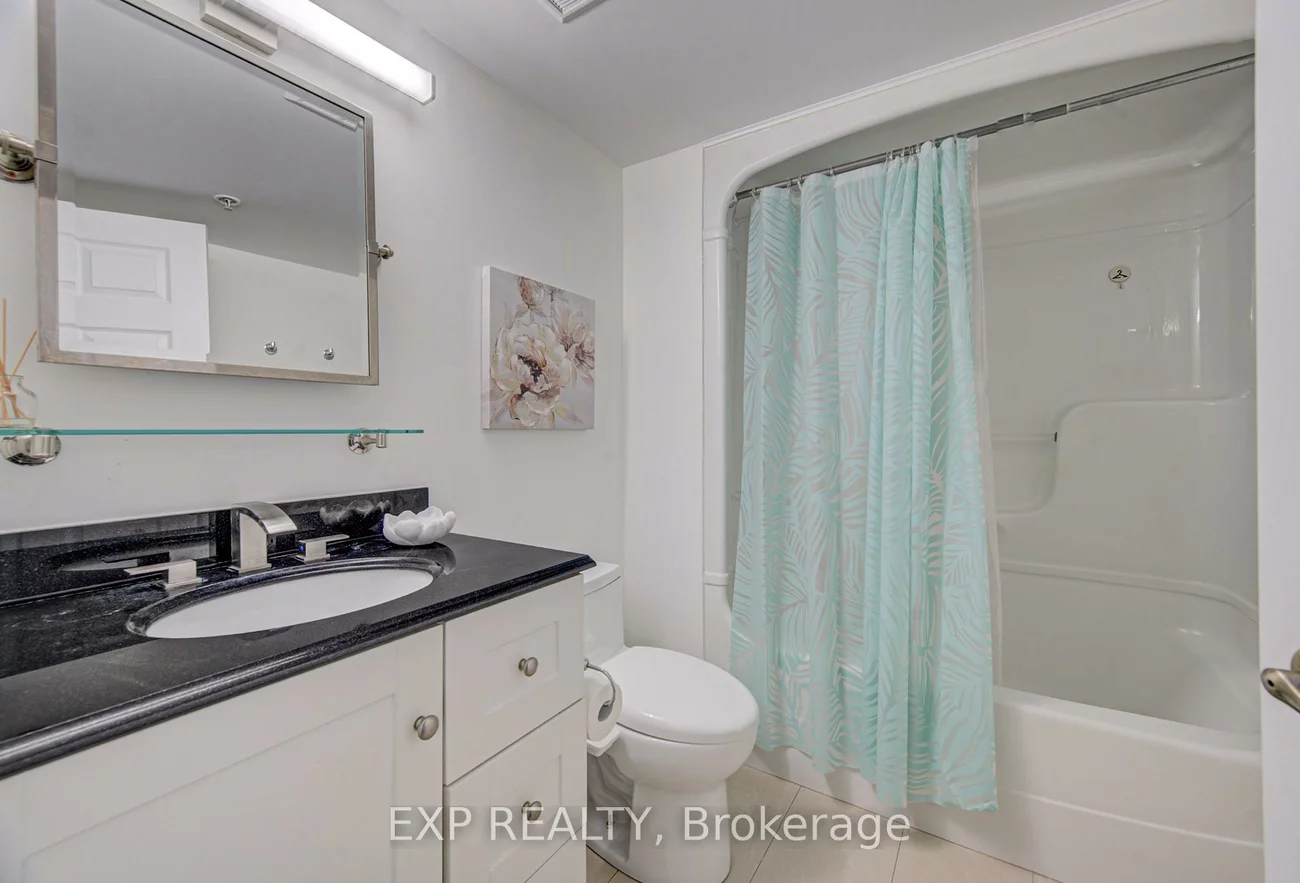 1490, Bishops, 1007 - GA Glen Abbey, Oakville