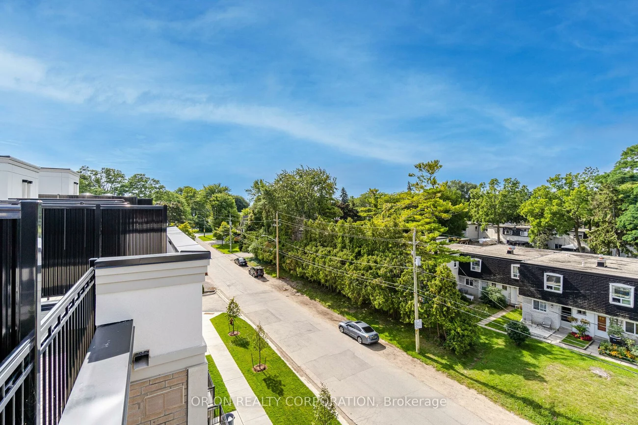 95, Brookfield, 1002 - CO Central, Oakville