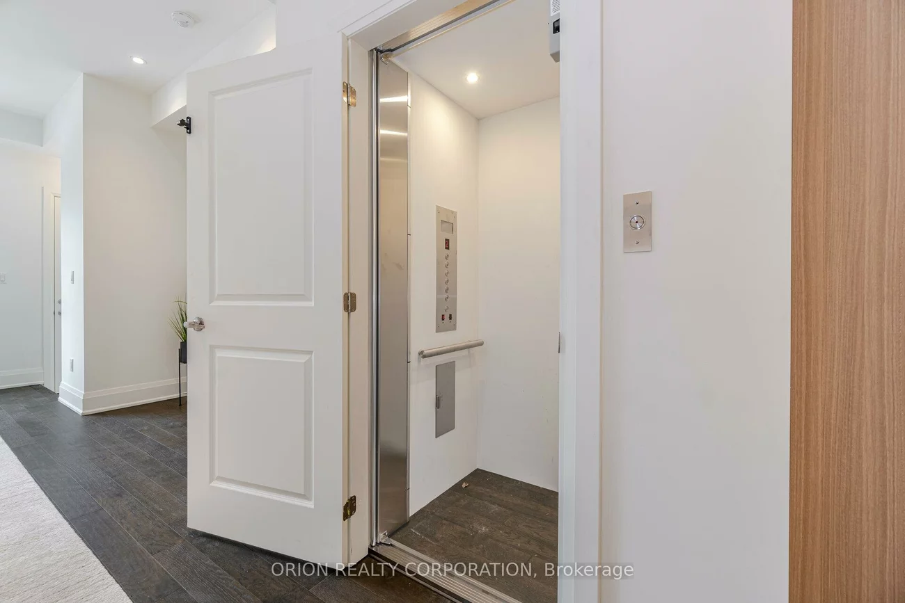 95, Brookfield, 1002 - CO Central, Oakville