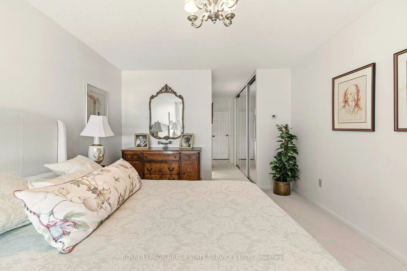 2180, Marine, 1001 - BR Bronte, Oakville