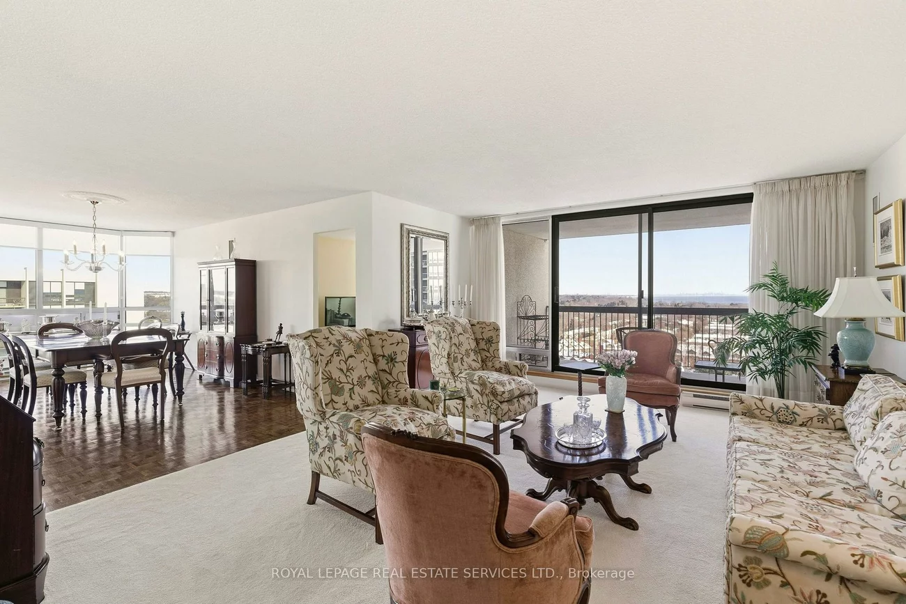 2180, Marine, 1001 - BR Bronte, Oakville