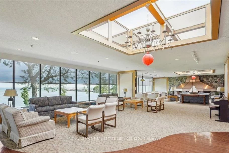 2180, Marine, 1001 - BR Bronte, Oakville