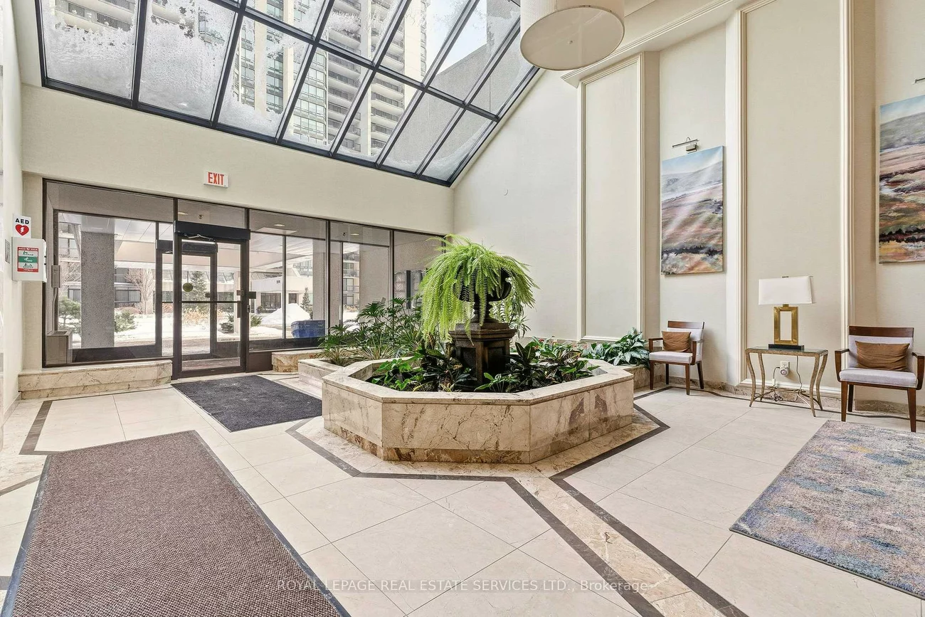 2180, Marine, 1001 - BR Bronte, Oakville