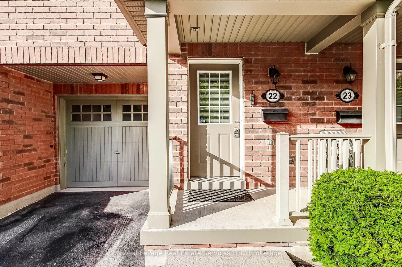 233, Duskywing, 1001 - BR Bronte, Oakville