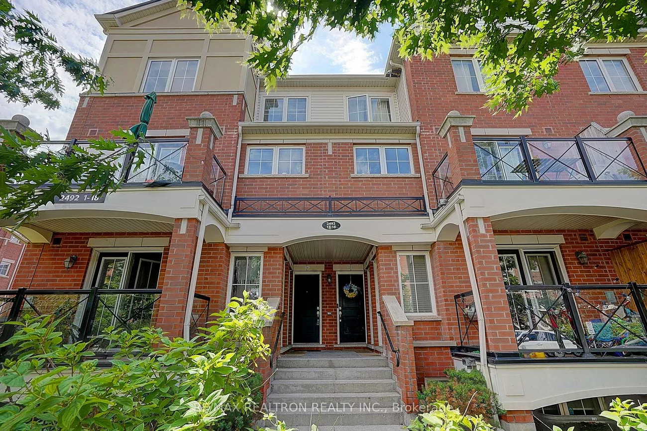 2492, Post, 1015 - RO River Oaks, Oakville