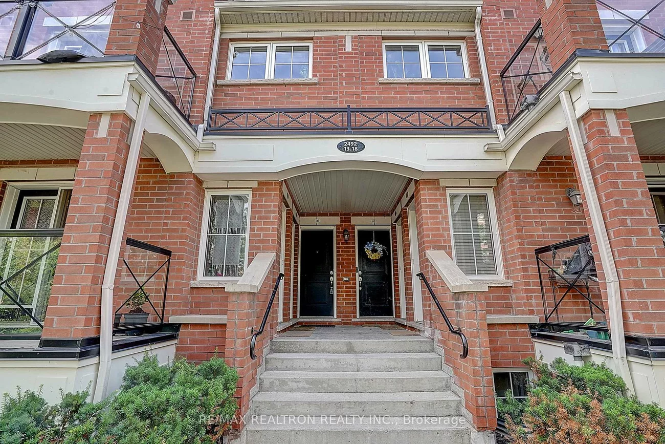 2492, Post, 1015 - RO River Oaks, Oakville