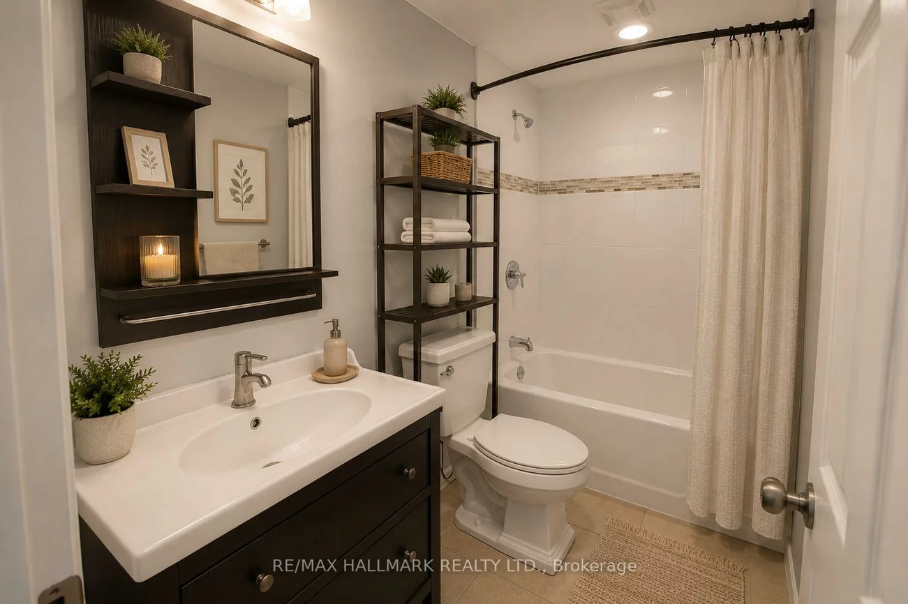 1016, Falgarwood, 1005 - FA Falgarwood, Oakville