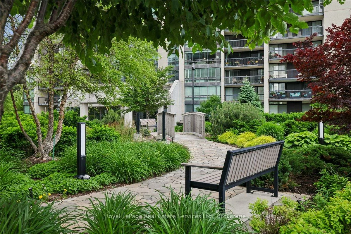 2170, Marine, 1001 - BR Bronte, Oakville