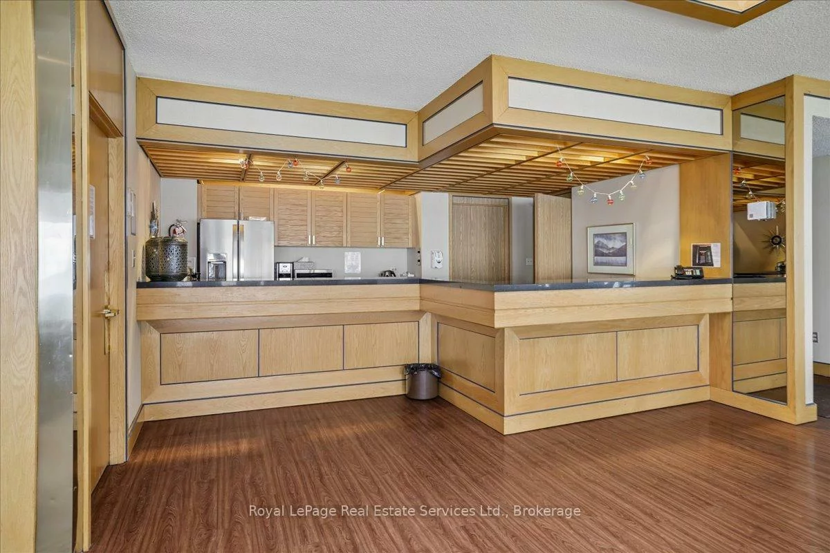 2170, Marine, 1001 - BR Bronte, Oakville