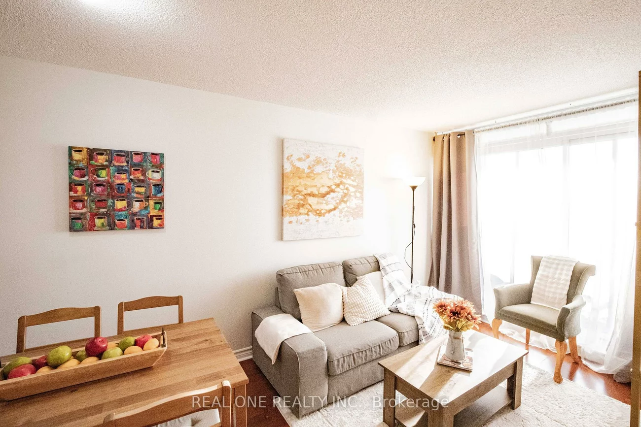 2379, Central Park, 1015 - RO River Oaks, Oakville