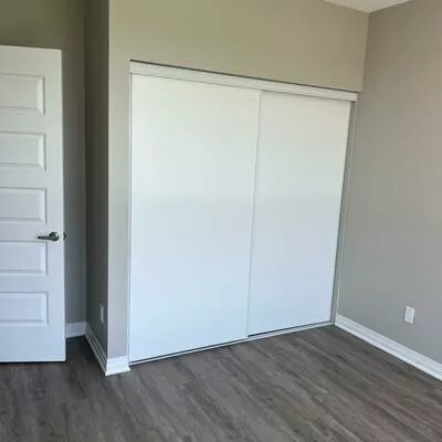 95, Dundas Street West, 1040 - OA Rural Oakville, Oakville