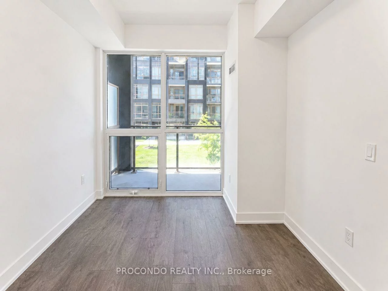 2343, KHALSA, 1019 - WM Westmount, Oakville