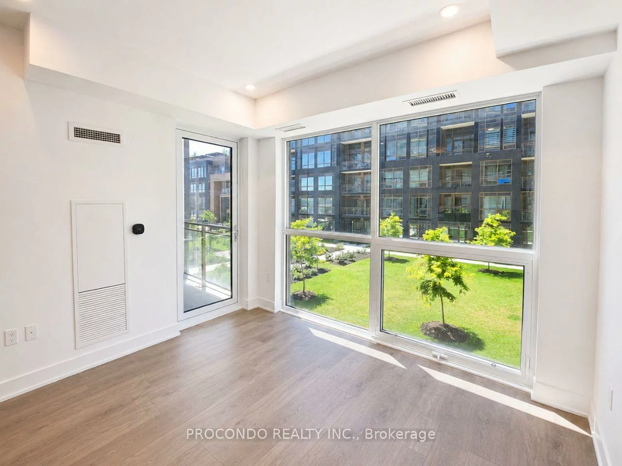 2343, KHALSA, 1019 - WM Westmount, Oakville