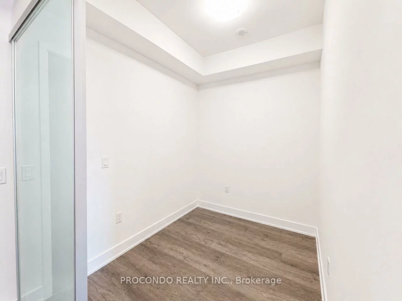 2343, KHALSA, 1019 - WM Westmount, Oakville