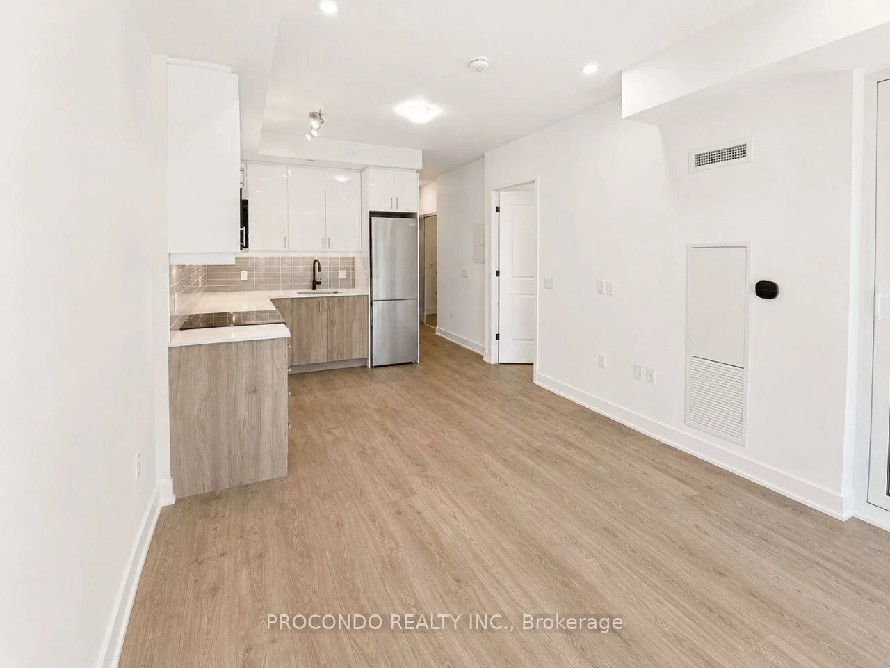 2343, KHALSA, 1019 - WM Westmount, Oakville