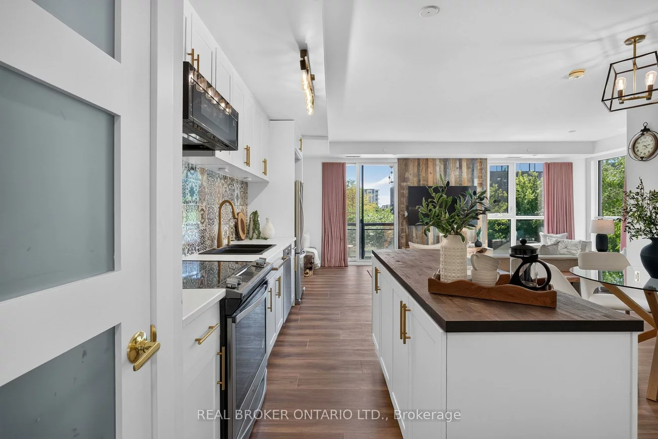 168, Sabina, 1008 - GO Glenorchy, Oakville