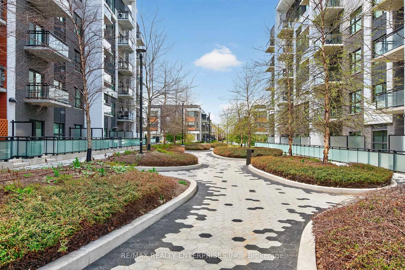 102, Grovewood, 1008 - GO Glenorchy, Oakville