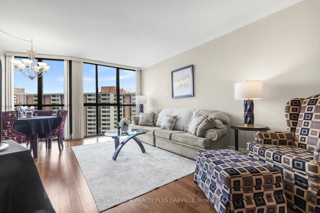 1240, Marlborough, 1003 - CP College Park, Oakville