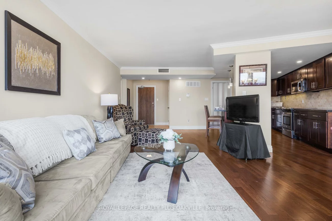 1240, Marlborough, 1003 - CP College Park, Oakville