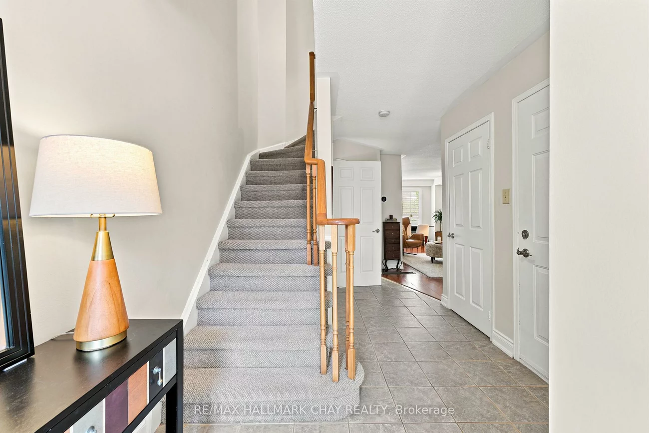 2350, Grand Ravine, 1015 - RO River Oaks, Oakville
