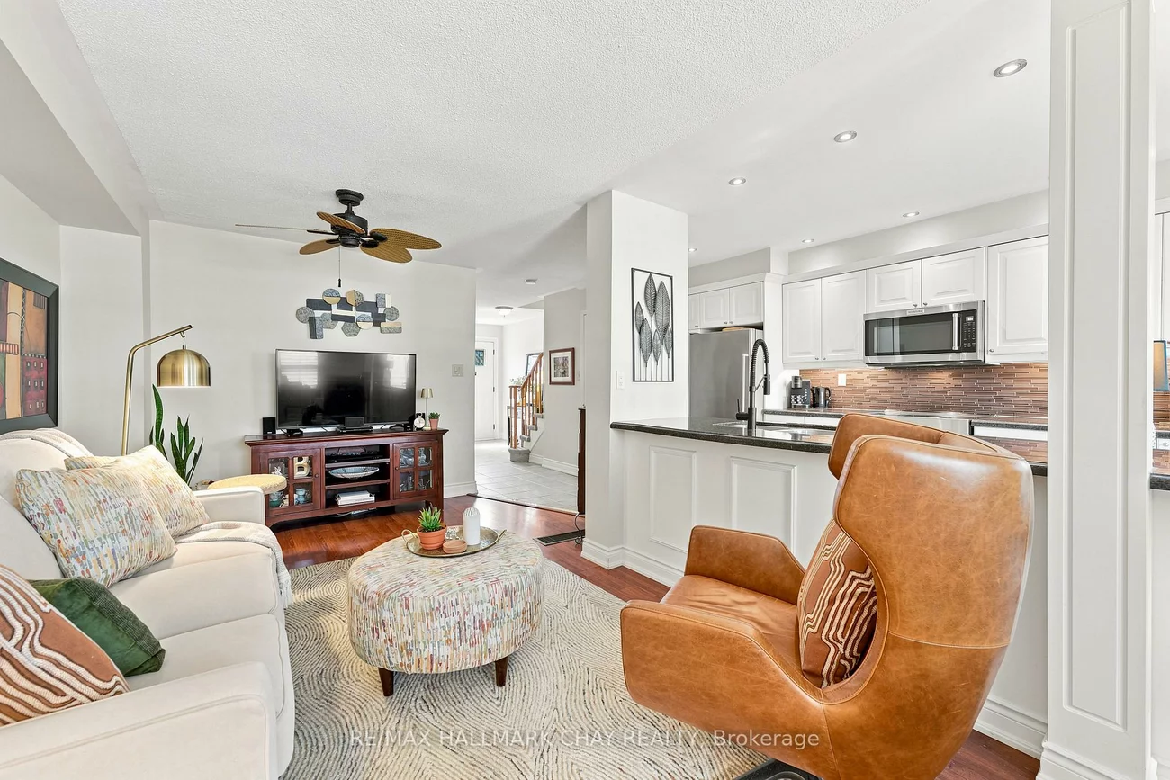 2350, Grand Ravine, 1015 - RO River Oaks, Oakville
