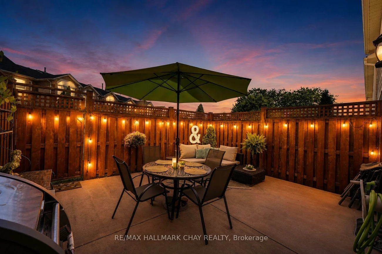 2350, Grand Ravine, 1015 - RO River Oaks, Oakville