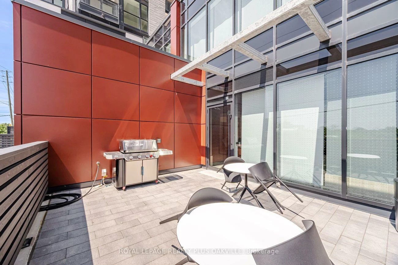 3079, Trafalgar, 1010 - JM Joshua Meadows, Oakville