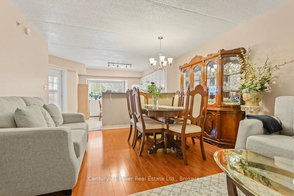 1450, Bishops, 1007 - GA Glen Abbey, Oakville