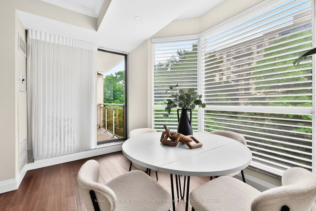 2511, Lakeshore, 1001 - BR Bronte, Oakville