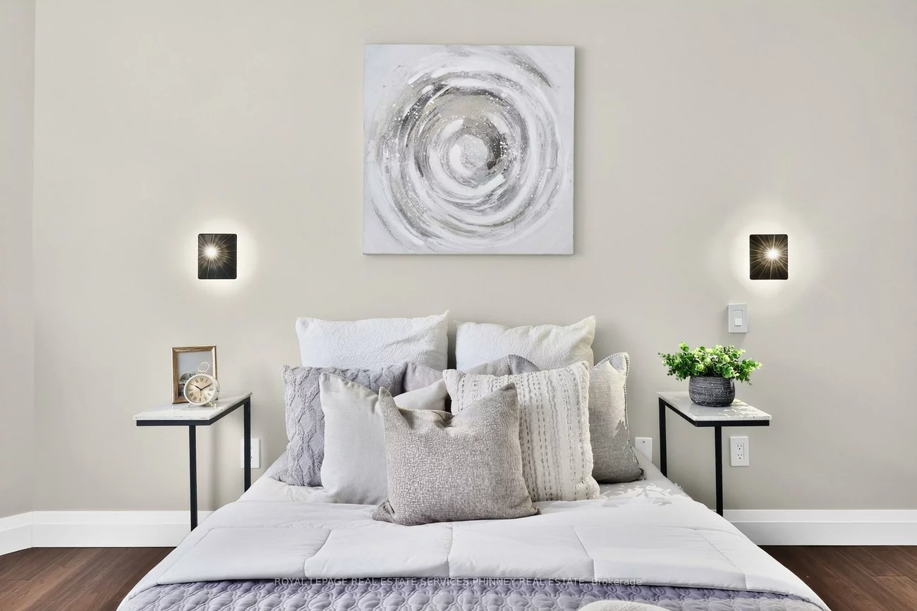 2511, Lakeshore, 1001 - BR Bronte, Oakville