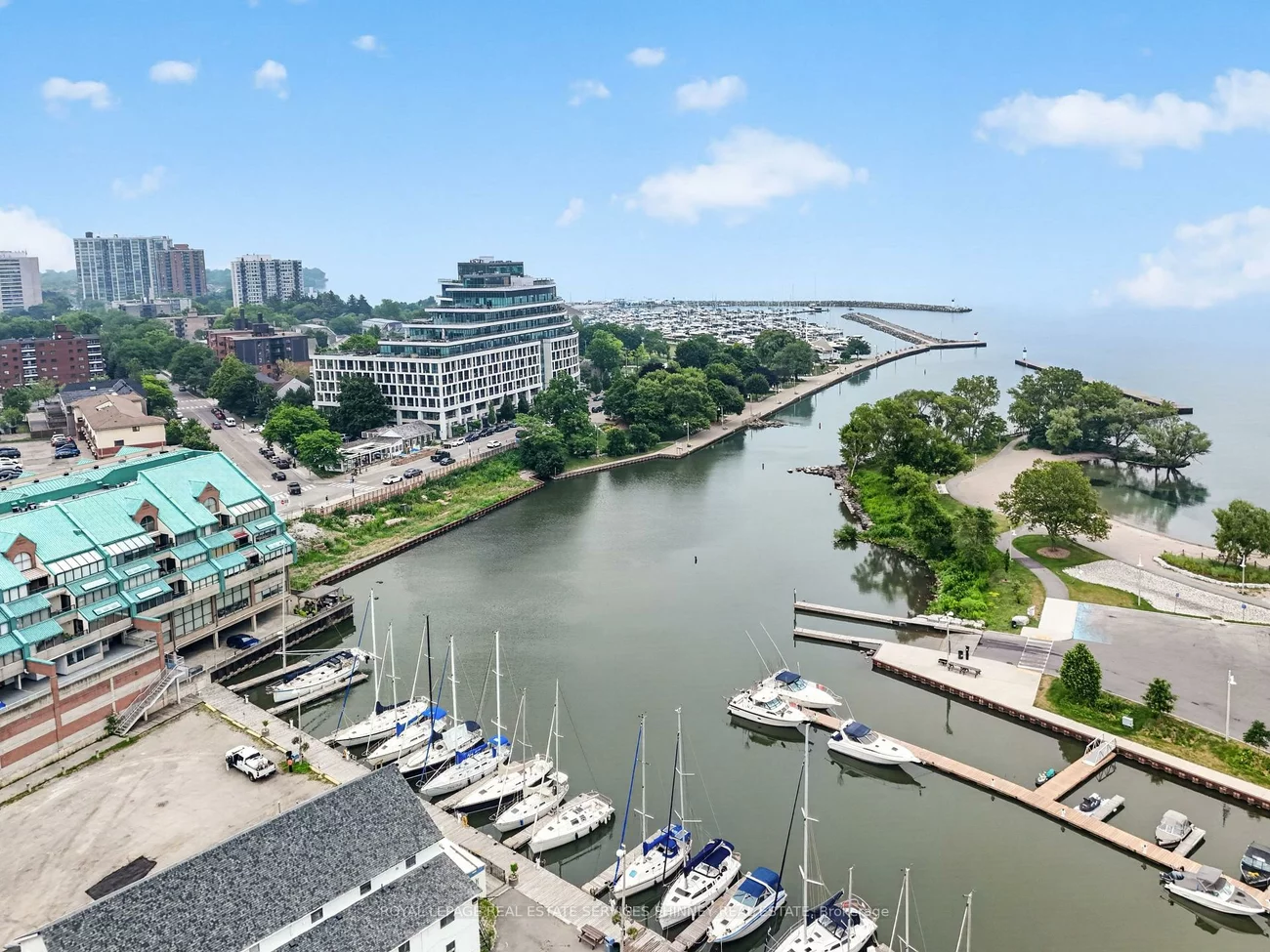 2511, Lakeshore, 1001 - BR Bronte, Oakville
