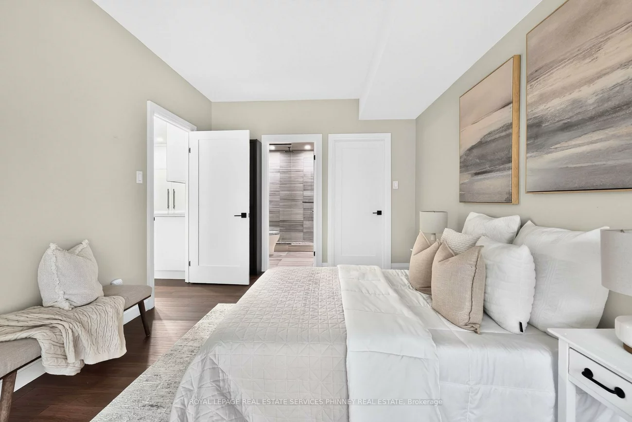 2511, Lakeshore, 1001 - BR Bronte, Oakville