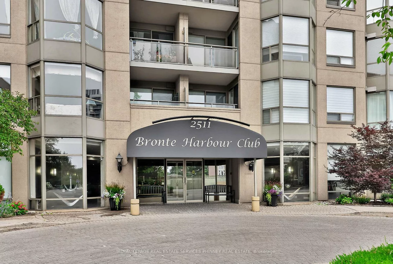 2511, Lakeshore, 1001 - BR Bronte, Oakville