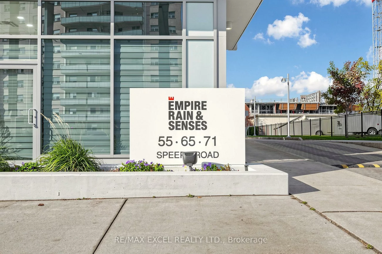55, Speers, 1002 - CO Central, Oakville