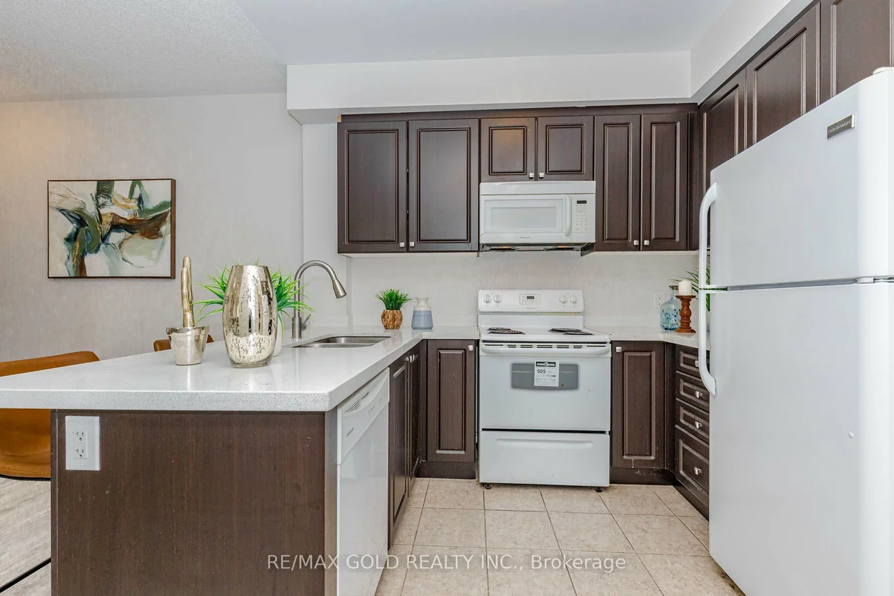 276, Gatwick, 1015 - RO River Oaks, Oakville