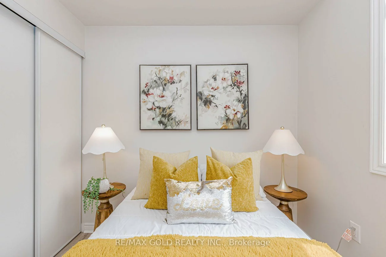 276, Gatwick, 1015 - RO River Oaks, Oakville