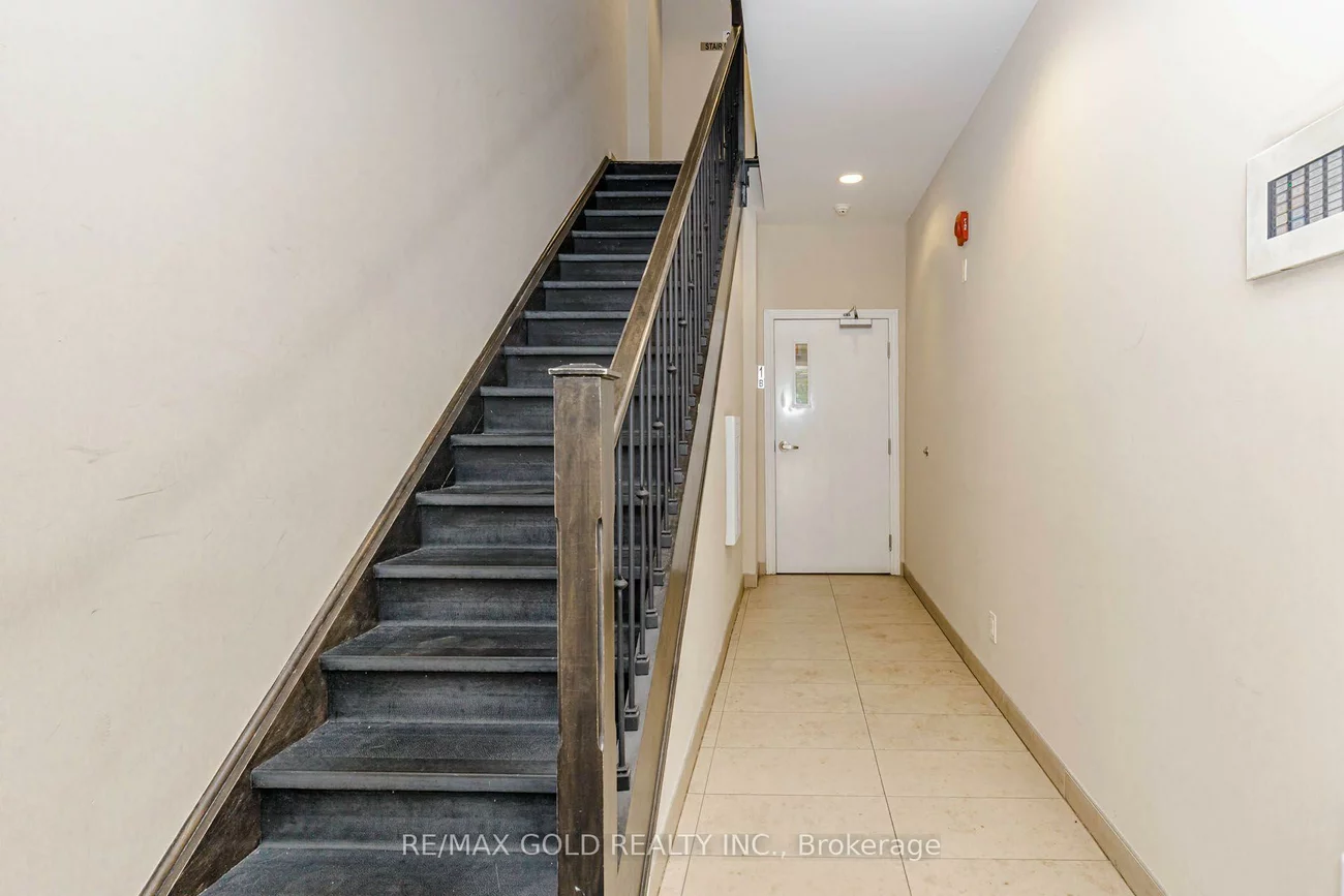 276, Gatwick, 1015 - RO River Oaks, Oakville