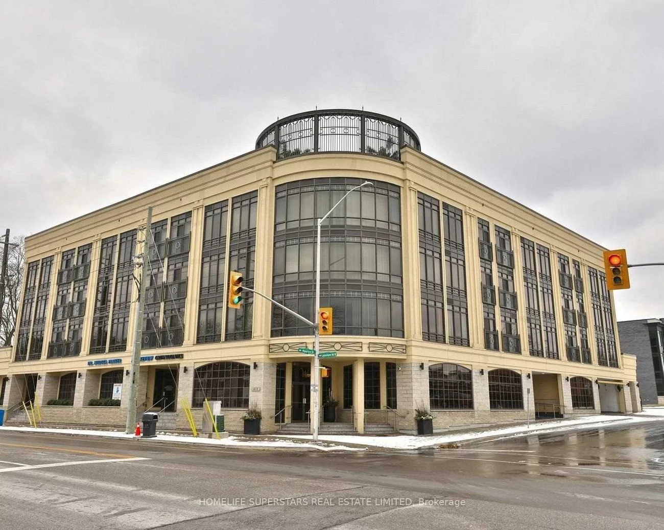 205, Lakeshore, 1002 - CO Central, Oakville