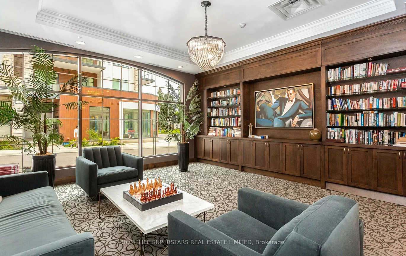 205, Lakeshore, 1002 - CO Central, Oakville